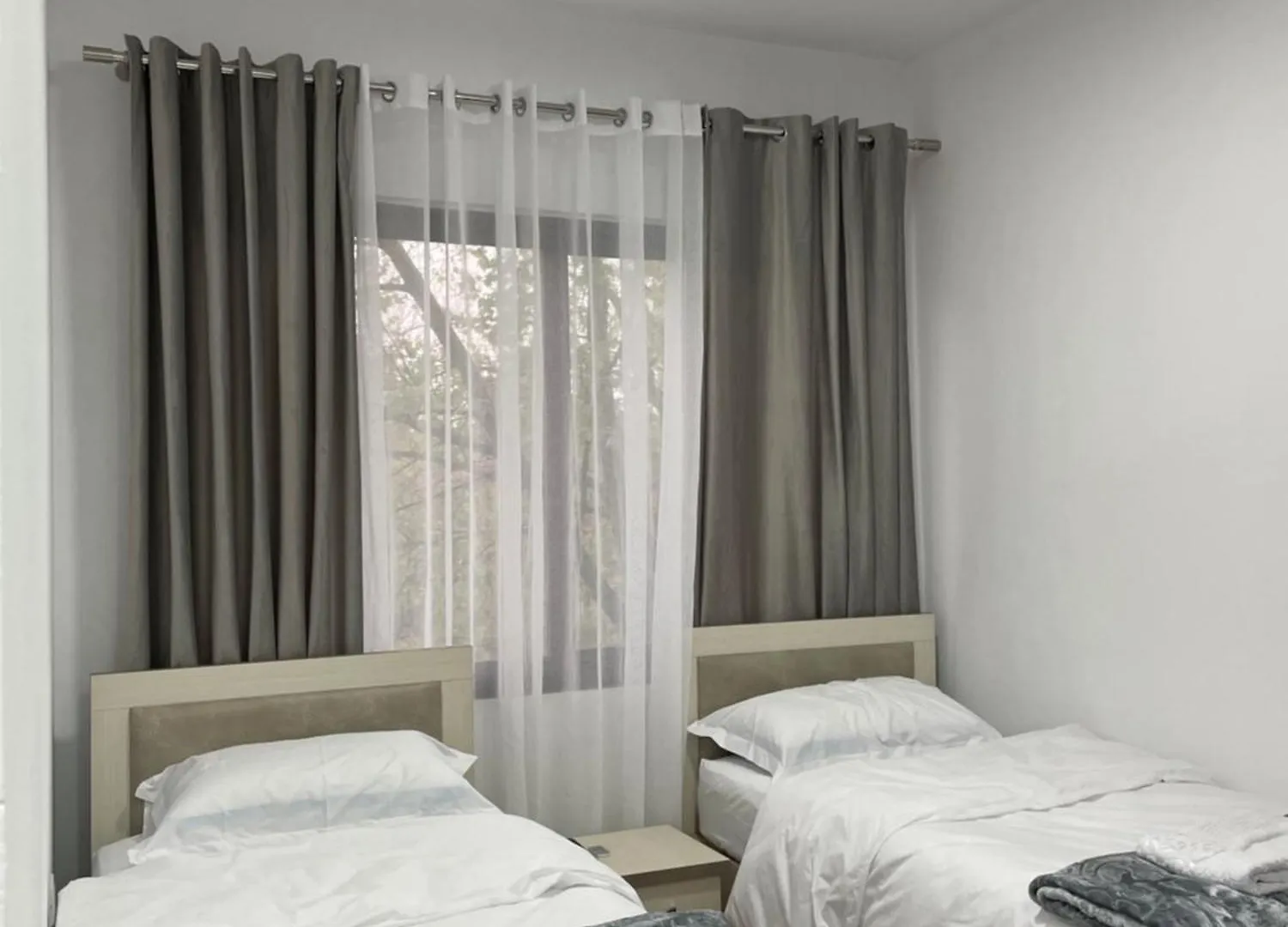 Rooms By Kevin Tirana 0*,  Albania
