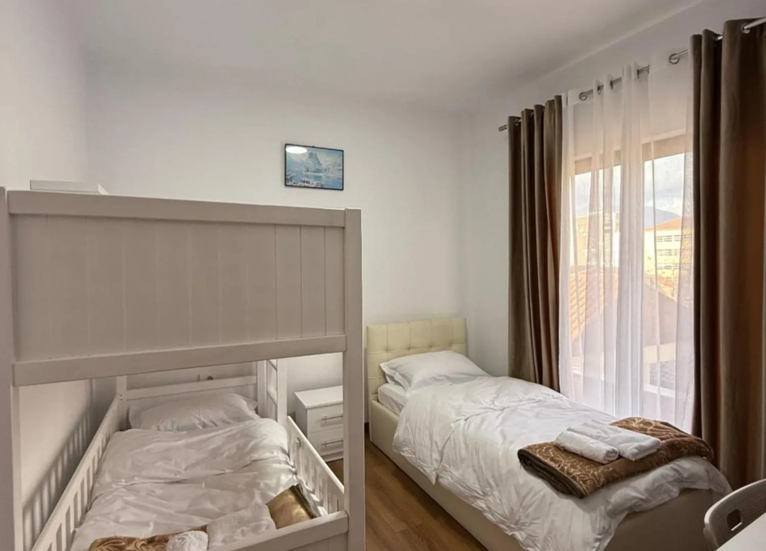 Hostel Rooms By Kevin Tirana Albania